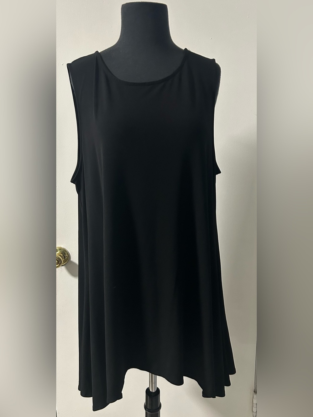Alfani Black Sleek Stretch Top. Sz XL